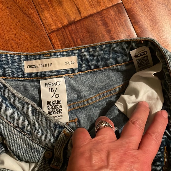 ASOS High Rise Jeans - Picture 2 of 3